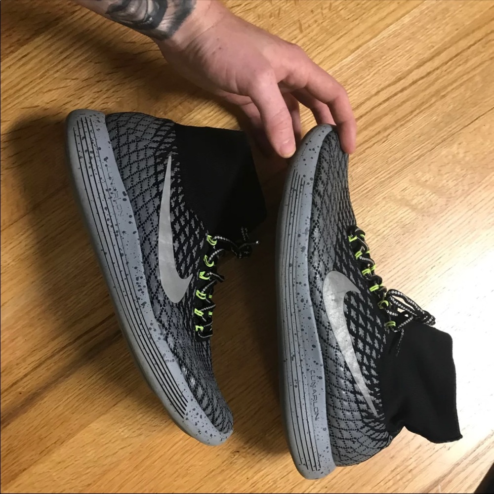 LunarEpic Flyknit Shield
